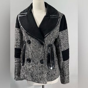 Betsey Johnson  coat.  size M